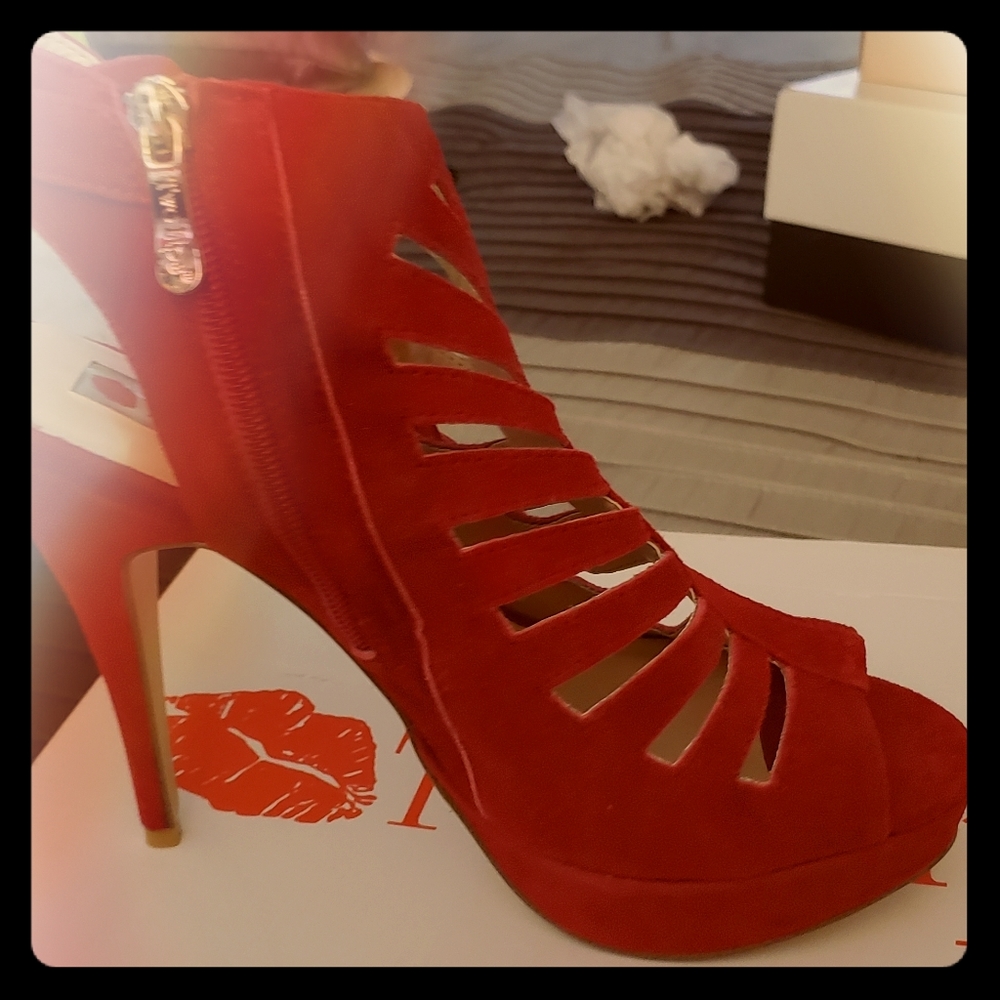 Red shoes